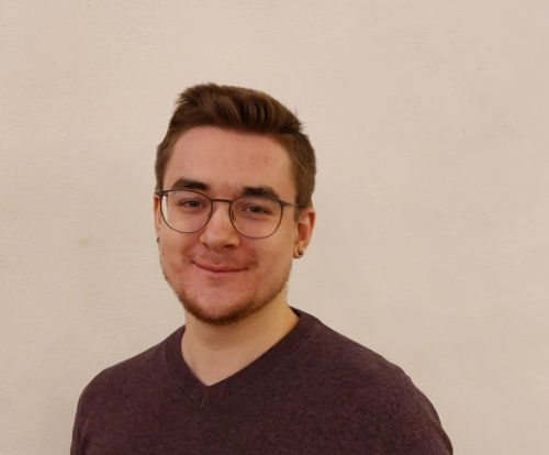 NiklasF.jpg NiklasF.jpg